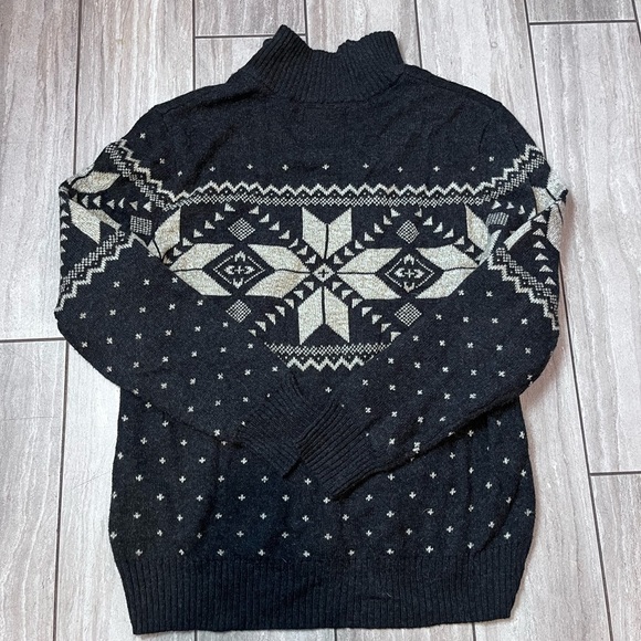 American Eagle Christmas Sweater 1/4 Button Mock Neck Sweater Size Medium - Picture 4 of 6